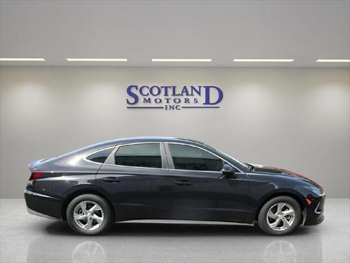 2023 Hyundai SONATA SE