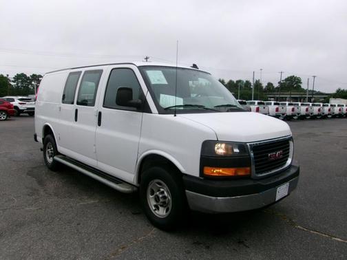 2023 GMC Savana 2500 Work Van