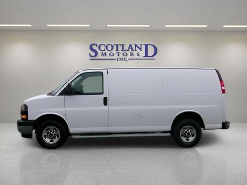 2023 GMC Savana 2500 Work Van