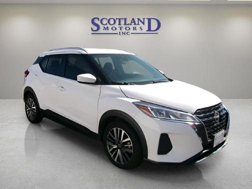 2024 Nissan Kicks SV