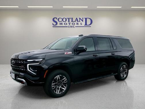 Black 2025 Chevrolet Suburban 4WD Z71