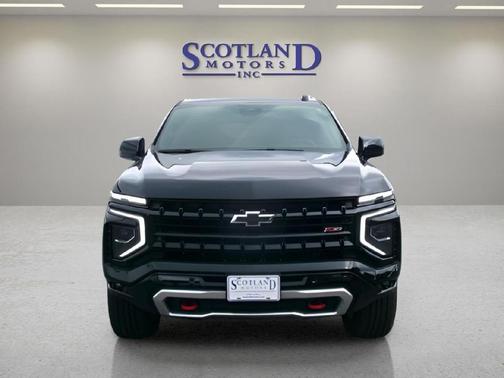 Black 2025 Chevrolet Suburban 4WD Z71
