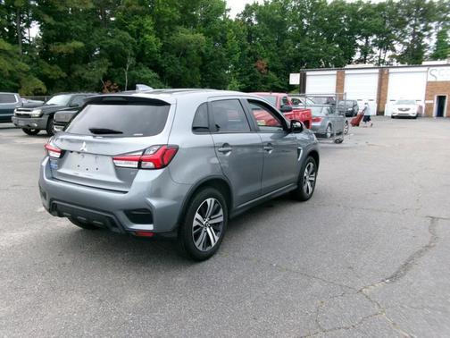 Alloy Silver Metallic 2025 Mitsubishi Outlander Sport 2.0 ES