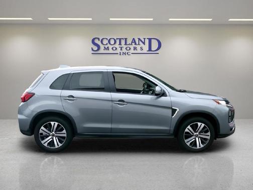 Alloy Silver Metallic 2025 Mitsubishi Outlander Sport 2.0 ES