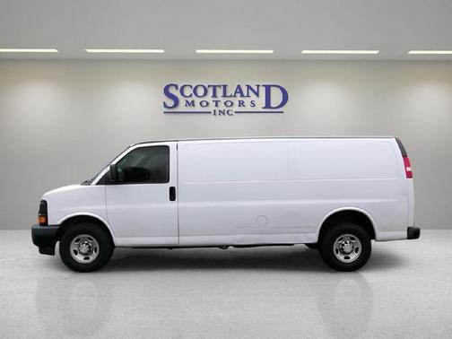 2017 Chevrolet Express 2500 Work Van