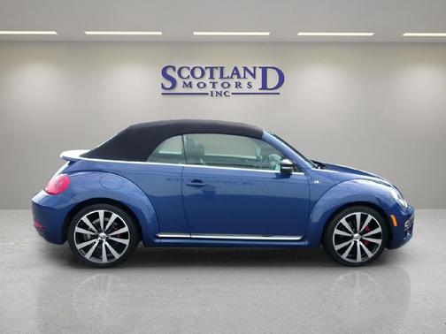 2014 Volkswagen Beetle DSG 2.0T R-Line