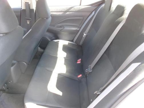 Fresh Powder 2025 Nissan Versa 1.6 S