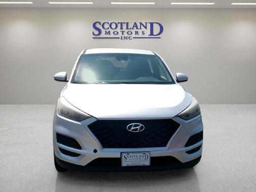 Molten Silver 2019 Hyundai TUCSON SE