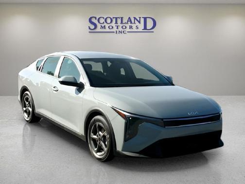 GRAY 2025 Kia K4 LXS