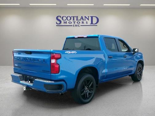 Glacier Blue Metallic 2023 Chevrolet Silverado 1500 Custom