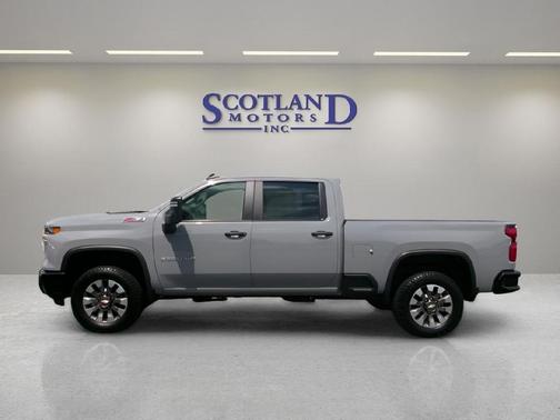 2025 Chevrolet Silverado 2500 Custom