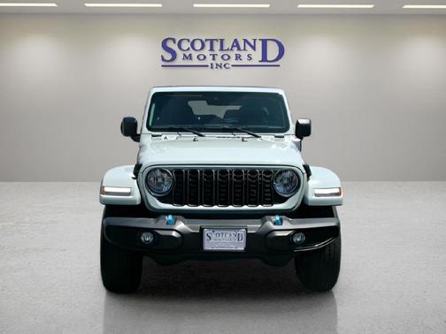 Earl Clearcoat 2024 Jeep Wrangler 4xe Sport S
