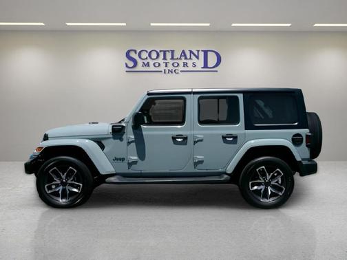 Earl Clearcoat 2024 Jeep Wrangler 4xe Sport S