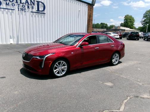 BURGANDY 2021 Cadillac CT4 Luxury