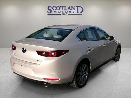 SANDALWOOD 2025 Mazda Mazda3 FWD w/Preferred Package