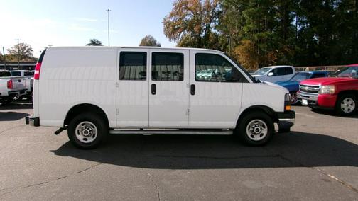 2023 GMC Savana 2500 Work Van