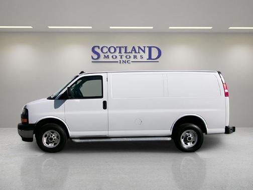 2023 GMC Savana 2500 Work Van