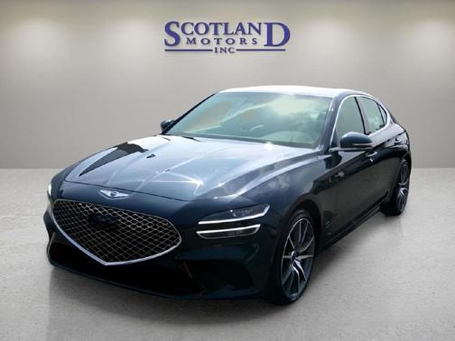 2024 Genesis G70 2.5T RWD