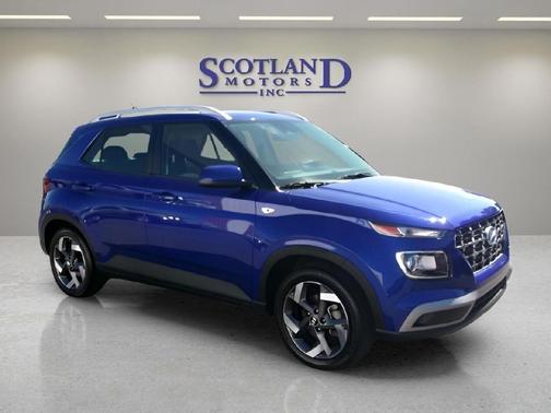 2024 Hyundai VENUE SEL