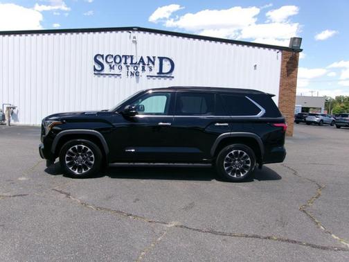 2023 Toyota Sequoia Limited