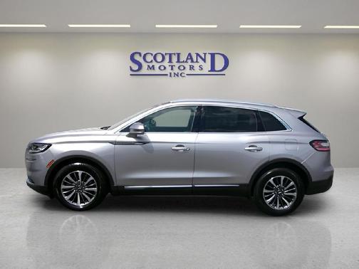 2021 Lincoln Nautilus Reserve