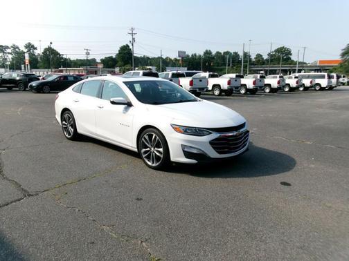 Summit White 2020 Chevrolet Malibu FWD Premier