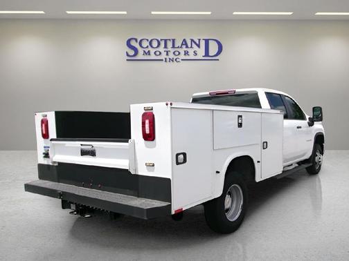 2024 Chevrolet Silverado 3500 WT