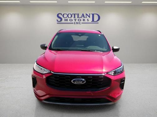 Rapid Red Metallic Tinted Clearcoat 2024 Ford Escape ST-Line
