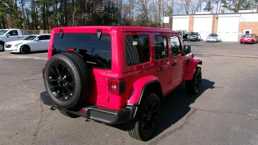 2025 Jeep Wrangler 4xe Sahara