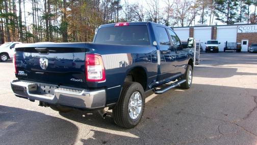 2024 RAM 2500 Big Horn Crew Cab 4x4 6'4' Box