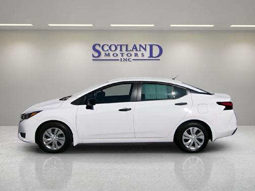 2025 Nissan Versa 1.6 S