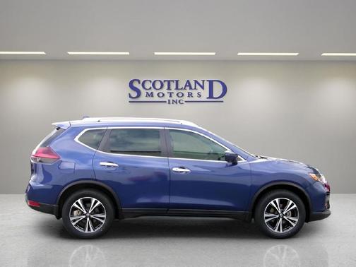 2020 Nissan Rogue SV