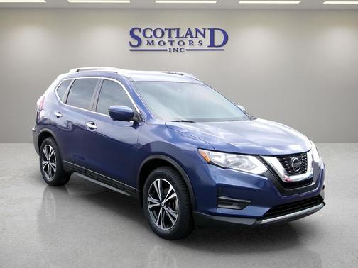 2020 Nissan Rogue SV