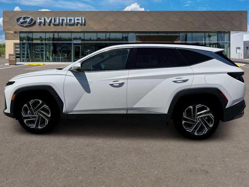 Serenity White Pearl 2026 Hyundai TUCSON Limited