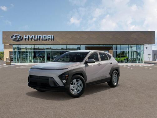 2025 Hyundai KONA SE
