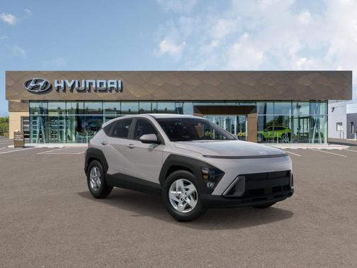 2025 Hyundai KONA SE