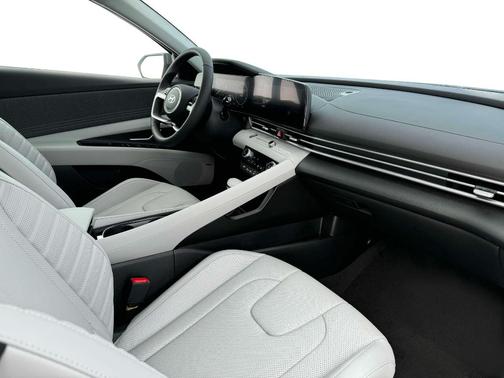 2025 Hyundai ELANTRA HEV Limited