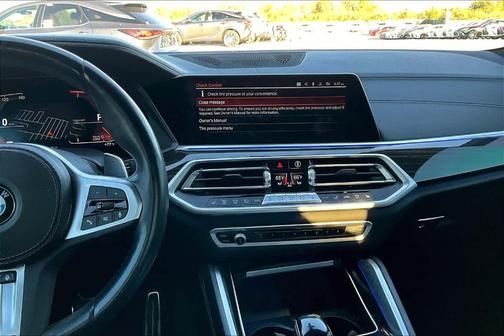 2023 BMW X6 xDrive40i