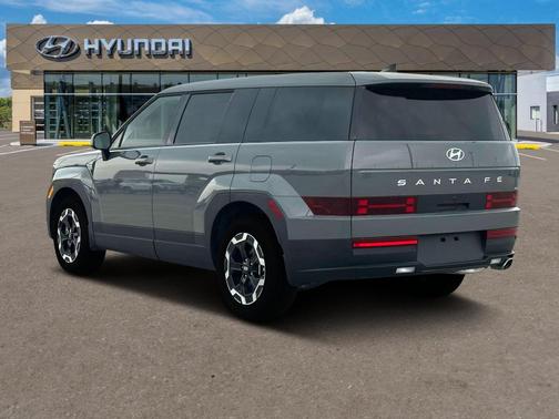 2025 Hyundai SANTA FE SE