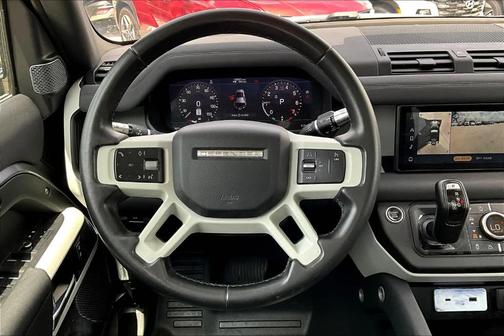 2020 Land Rover Defender 110 SE