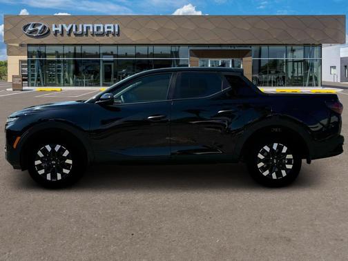 2025 Hyundai SANTA CRUZ SE