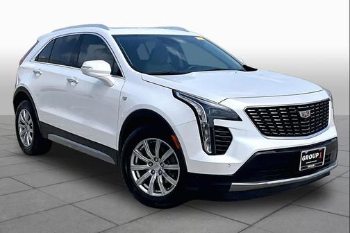 Crystal White Tricoat 2022 Cadillac XT4 Premium Luxury