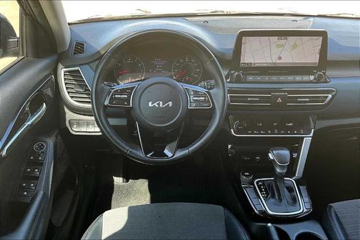 2023 Kia Seltos S