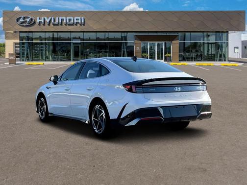 2025 Hyundai SONATA SEL Convenience