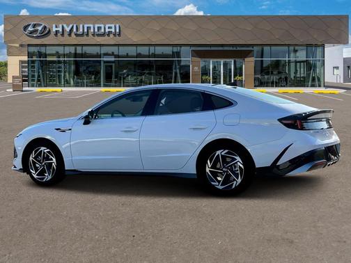 2025 Hyundai SONATA SEL Convenience