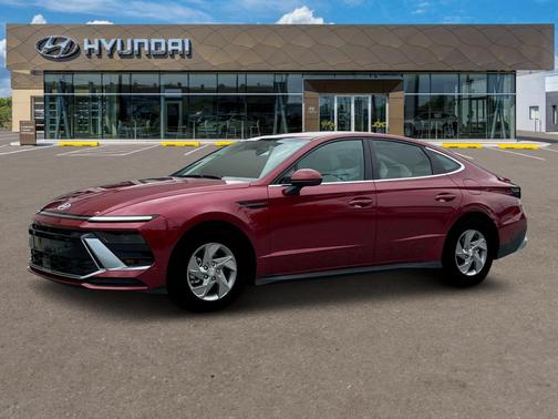 2025 Hyundai SONATA SE