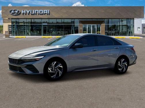 2025 Hyundai ELANTRA HEV SEL Sport