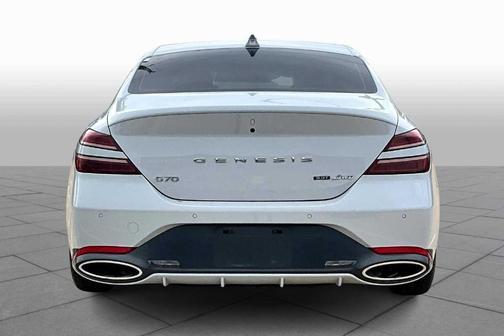 2023 Genesis G70 3.3T