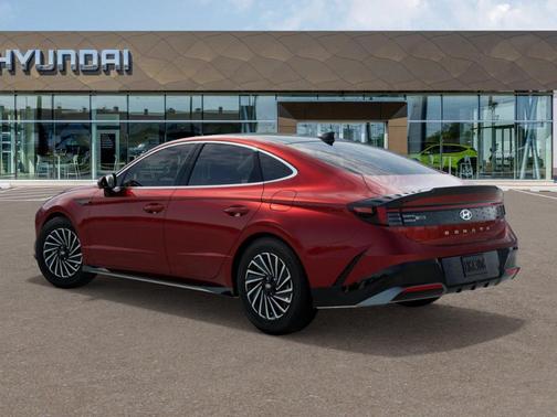 2025 Hyundai SONATA Hybrid Limited