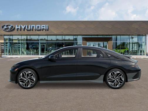 2025 Hyundai IONIQ 6 SEL